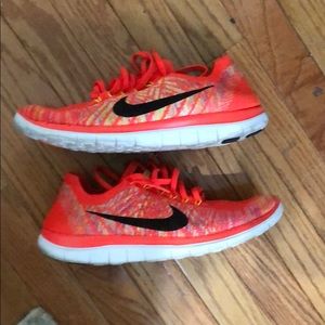 Nike flyknit free run 4.0